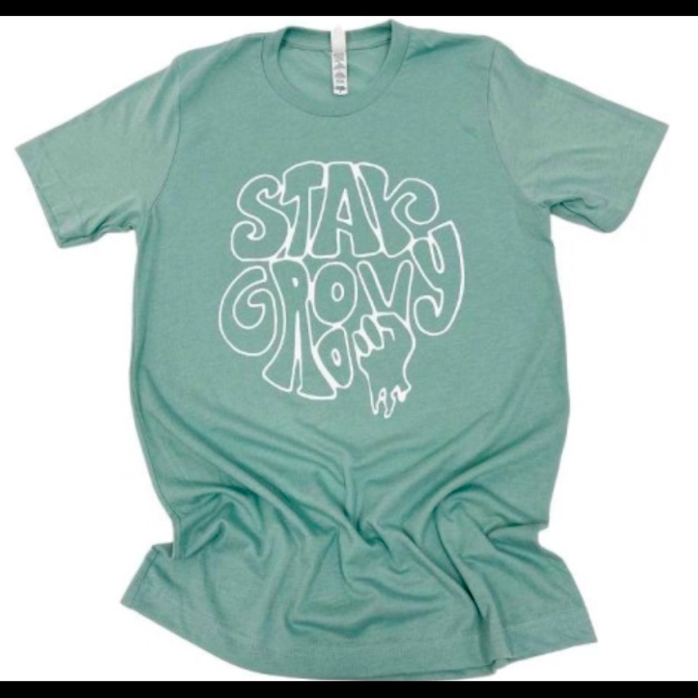 Stay Groovy Graphic Tee.  pretty tee